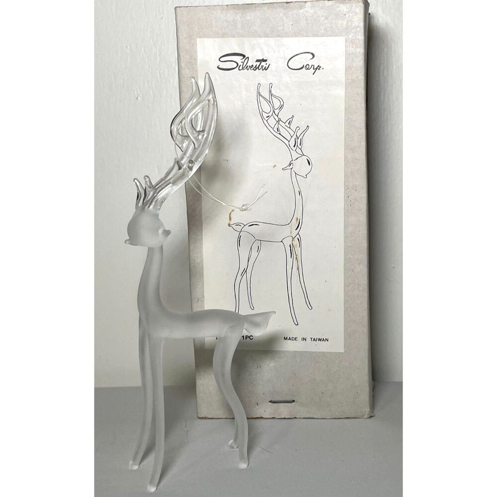 Vintage Silvestri Frosted Glass Reindeer Figurine 10048 Taiwan Original Box